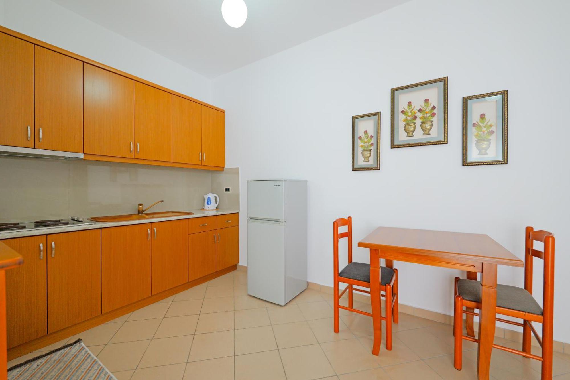 Vila Marina Apartments Sarandë Exterior foto